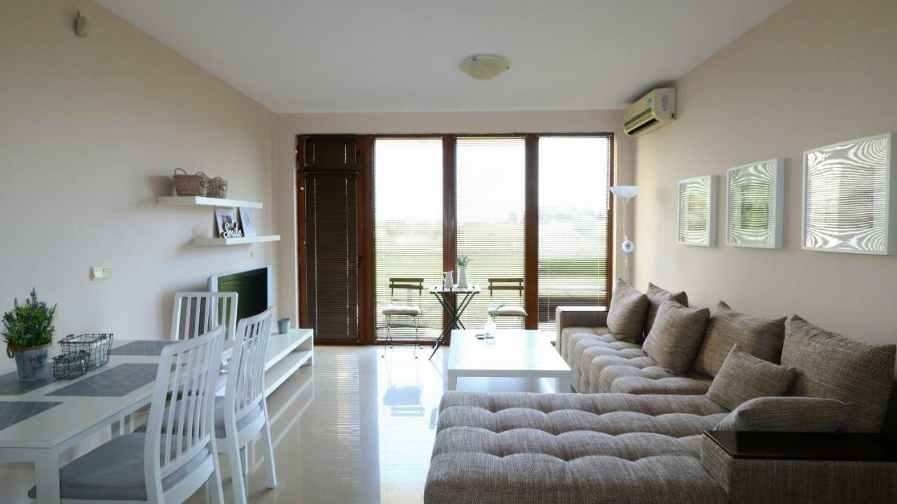Lighthouse Golf Private Villa Lake View Балчик Екстериор снимка